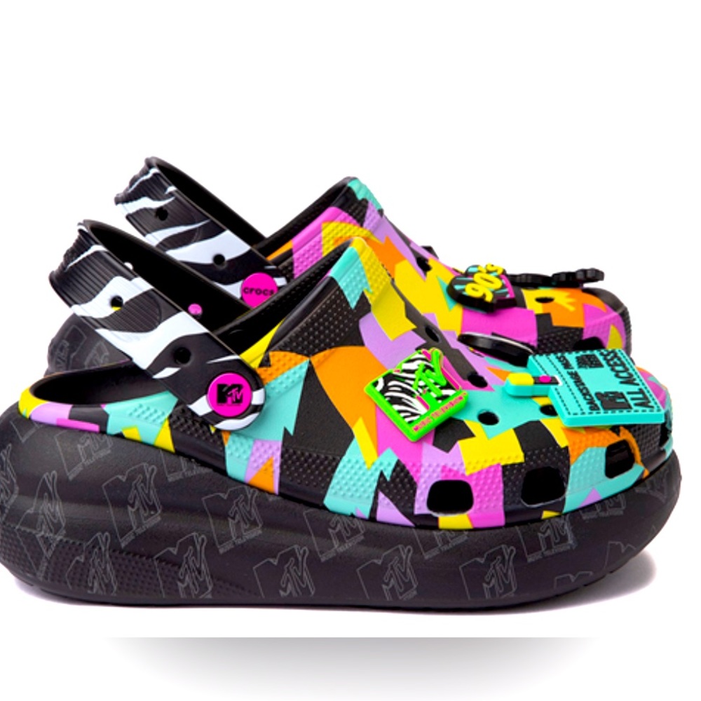 Crocs Classic Crush MTV Clog - Black / Multicolor Womens size 10.